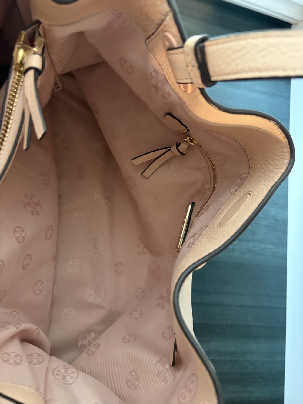 Tory Burch Thea Center Zip Leather Tote Sweet Melon - Picture 8 of 10